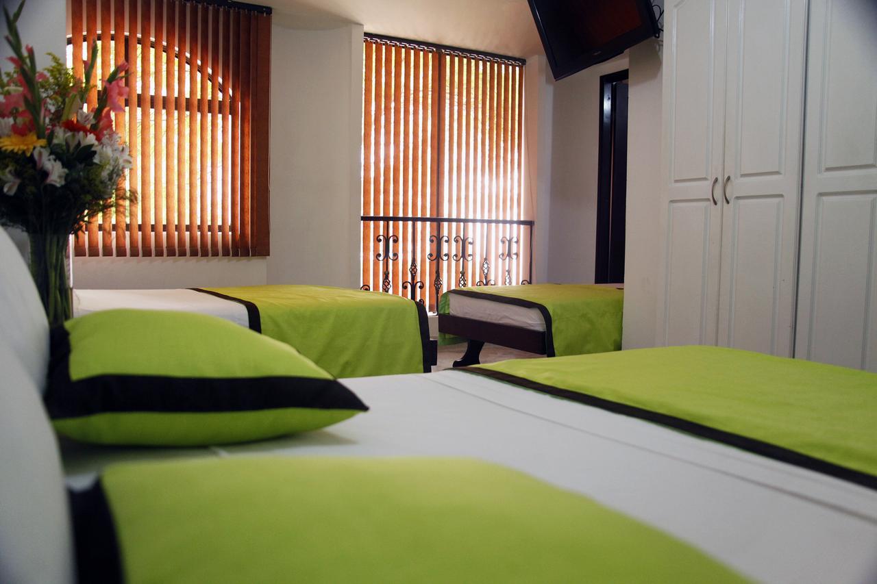Hotel Astorias เปเรย์รา ภายนอก รูปภาพ