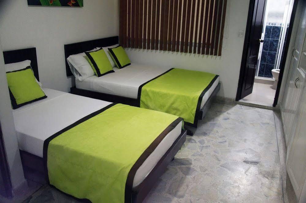 Hotel Astorias เปเรย์รา ภายนอก รูปภาพ